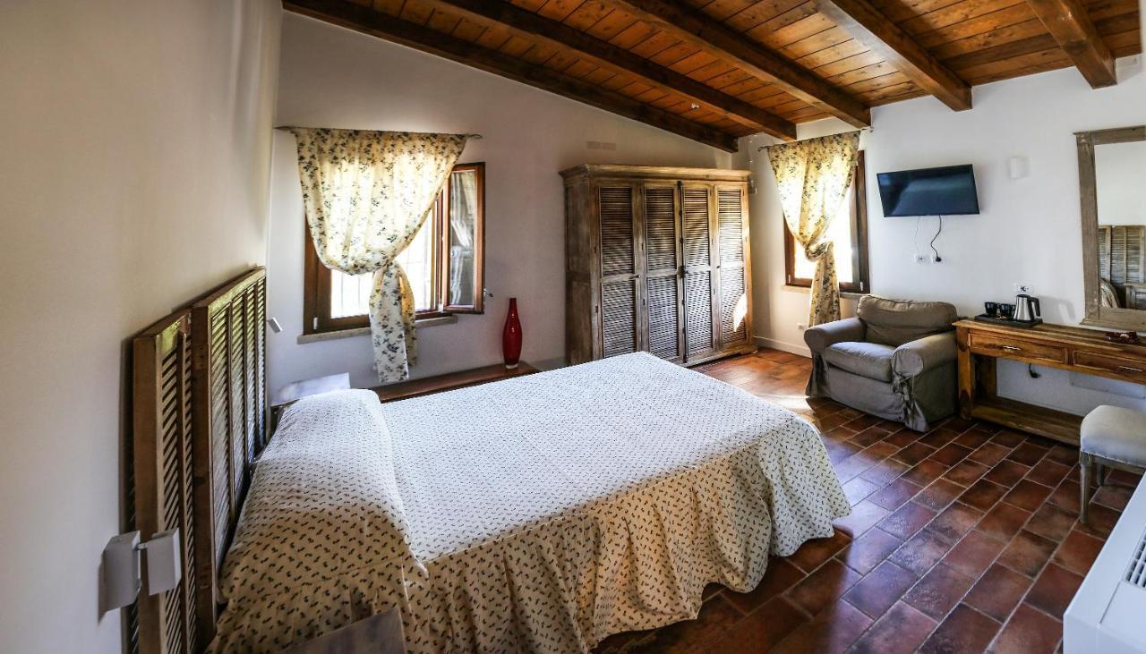 La Puraza Comfort Rooms Rimini Exterior photo