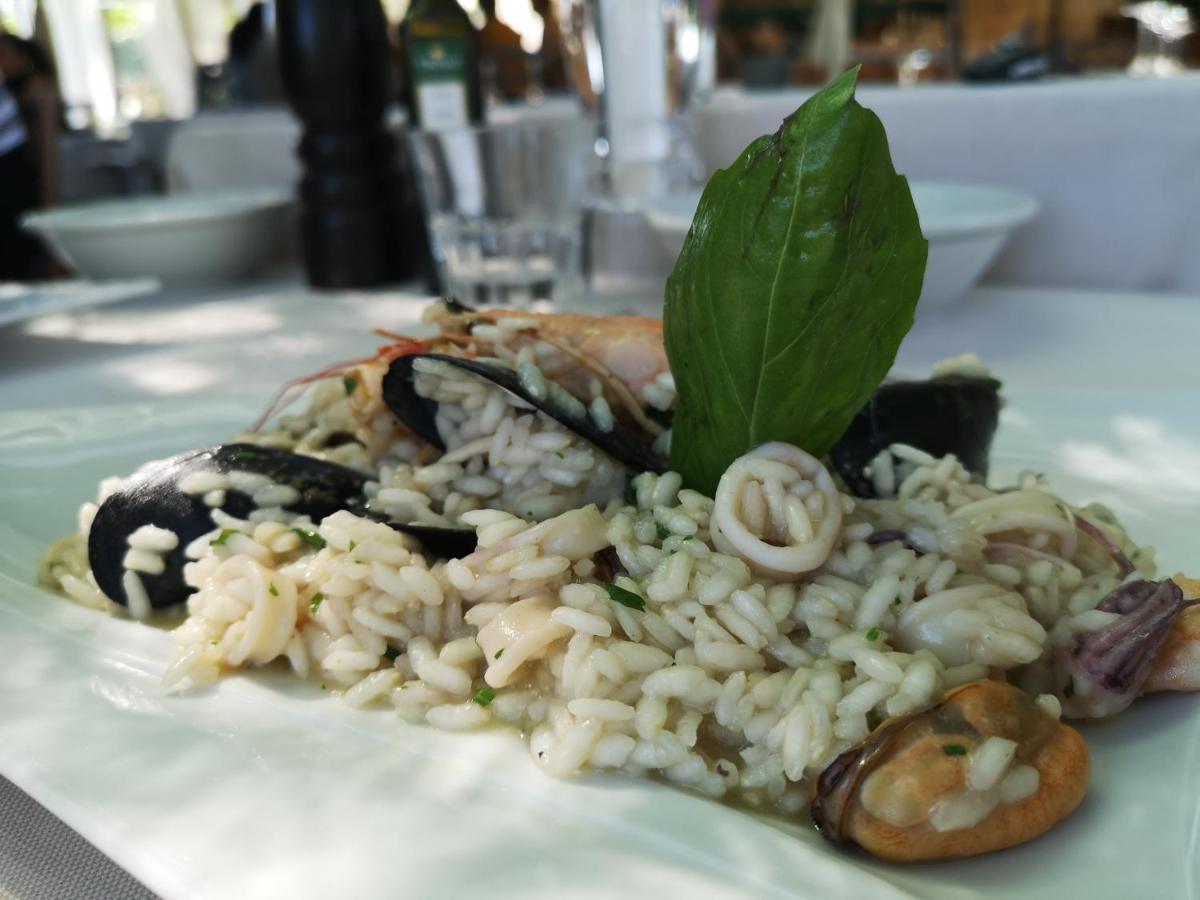 La Puraza Comfort Rooms Rimini Exterior photo